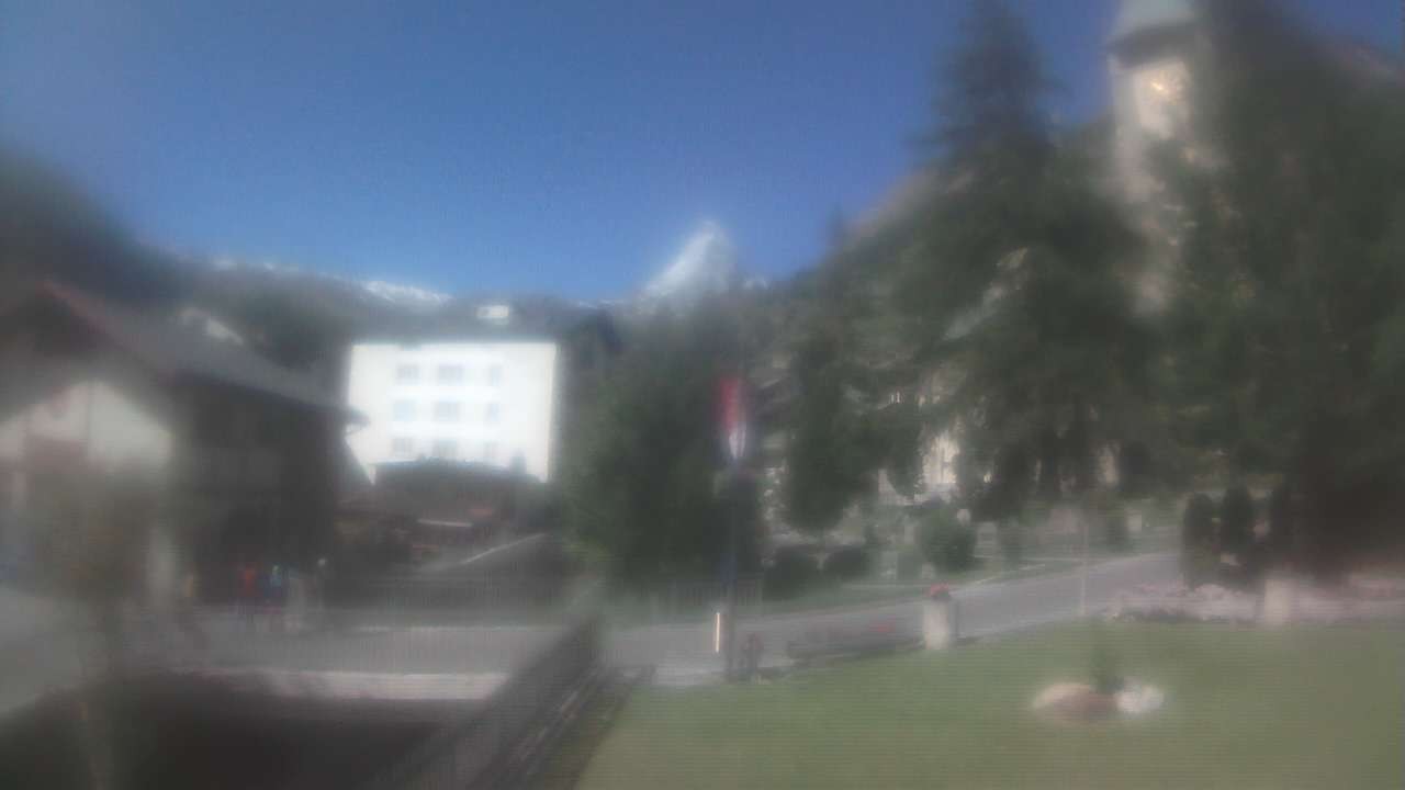 Archived image Webcam Zermatt Church