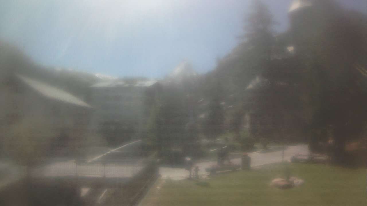 Archived image Webcam Zermatt Church