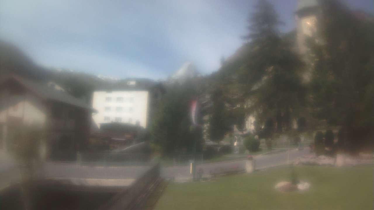 Archiv Foto Webcam Zermatt Kirche