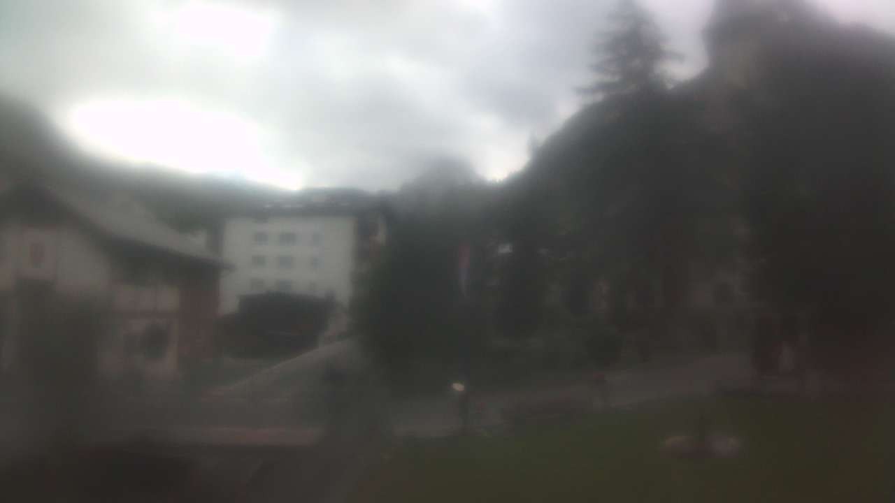 Archiv Foto Webcam Zermatt Kirche