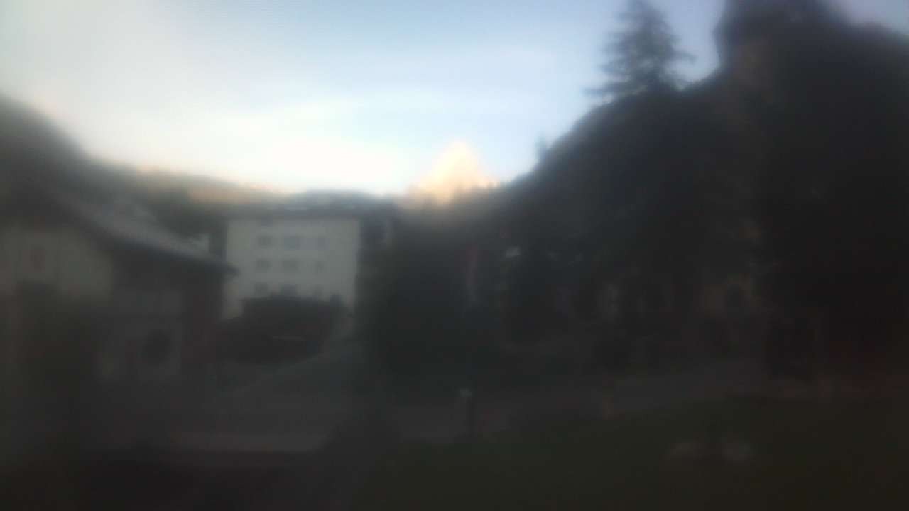 Archiv Foto Webcam Zermatt Kirche