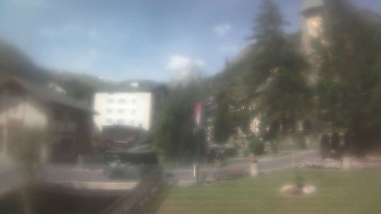 Archiv Foto Webcam Zermatt Kirche