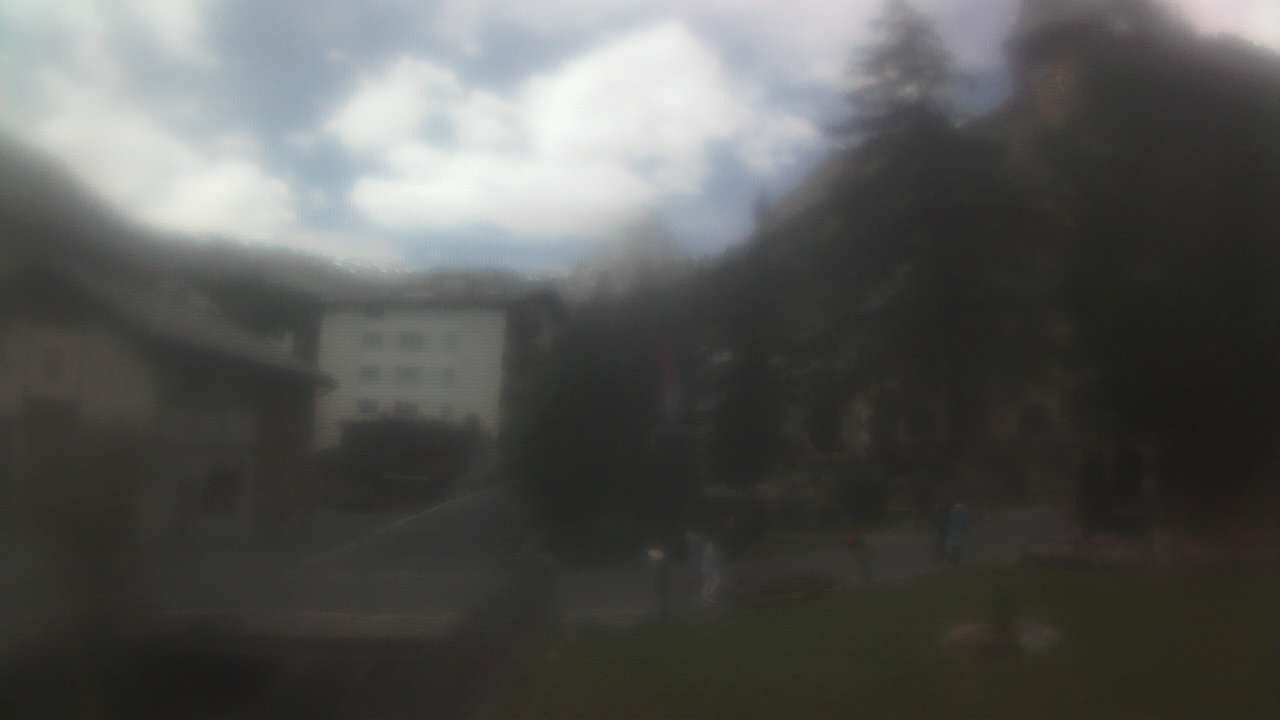 Archiv Foto Webcam Zermatt Kirche