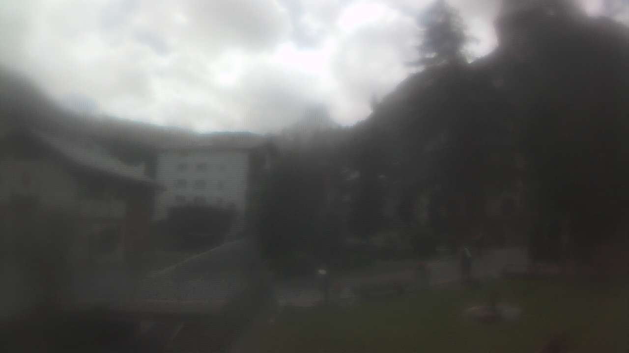 Archiv Foto Webcam Zermatt Kirche