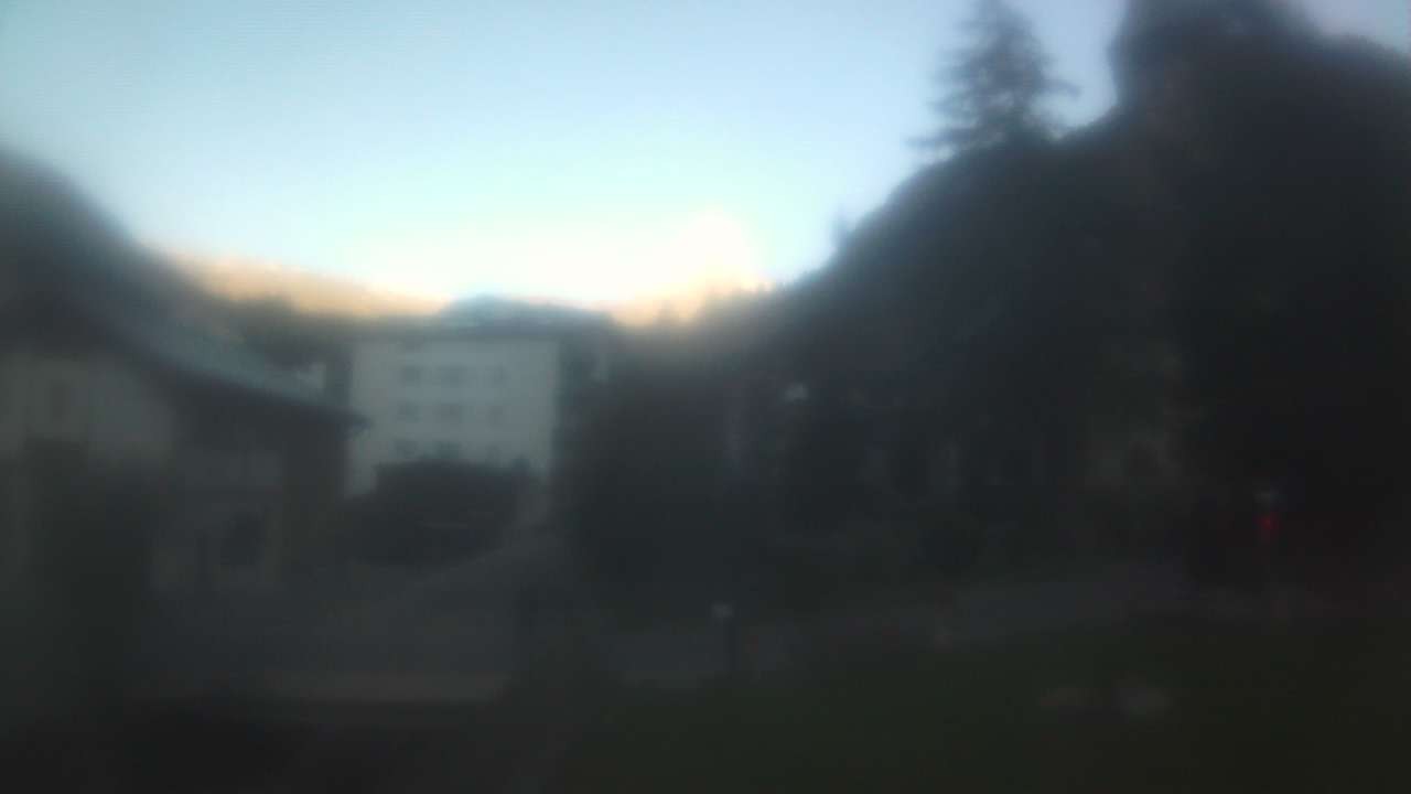 Archiv Foto Webcam Zermatt Kirche