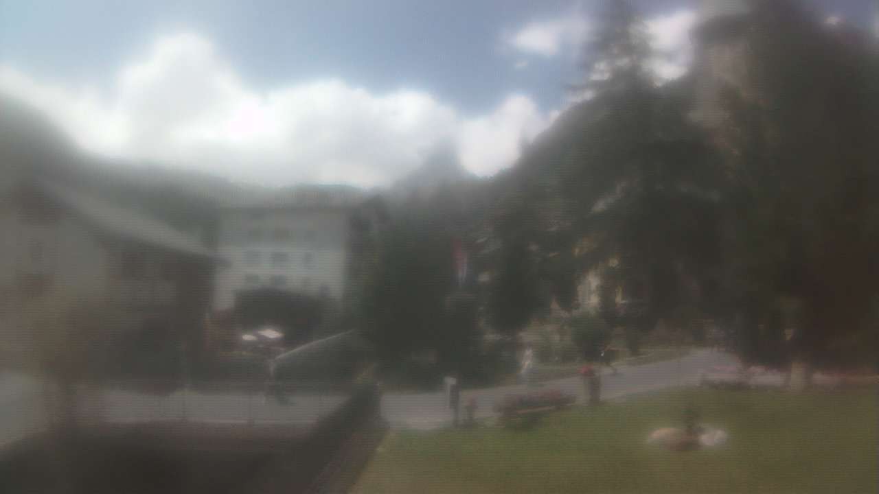 Archiv Foto Webcam Zermatt Kirche