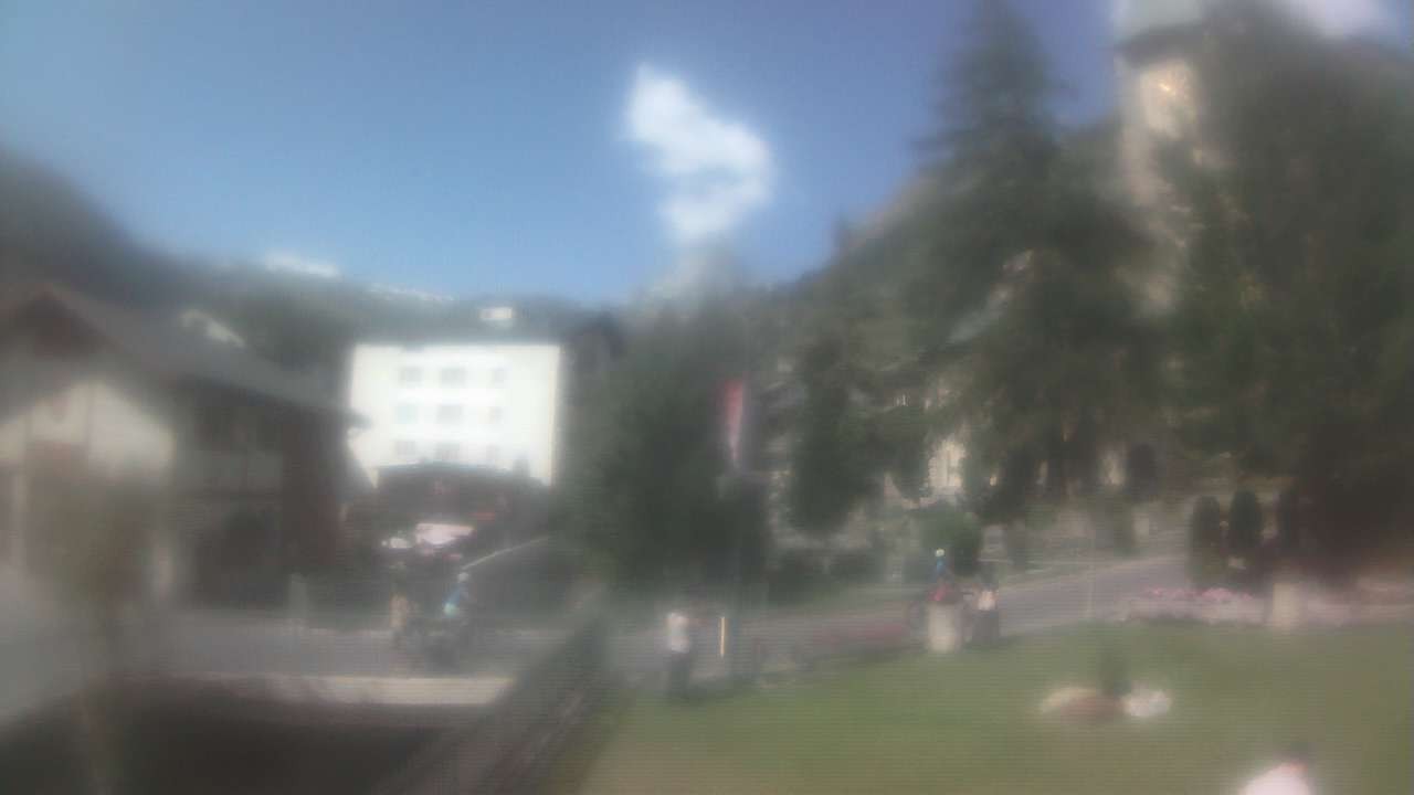 Archiv Foto Webcam Zermatt Kirche
