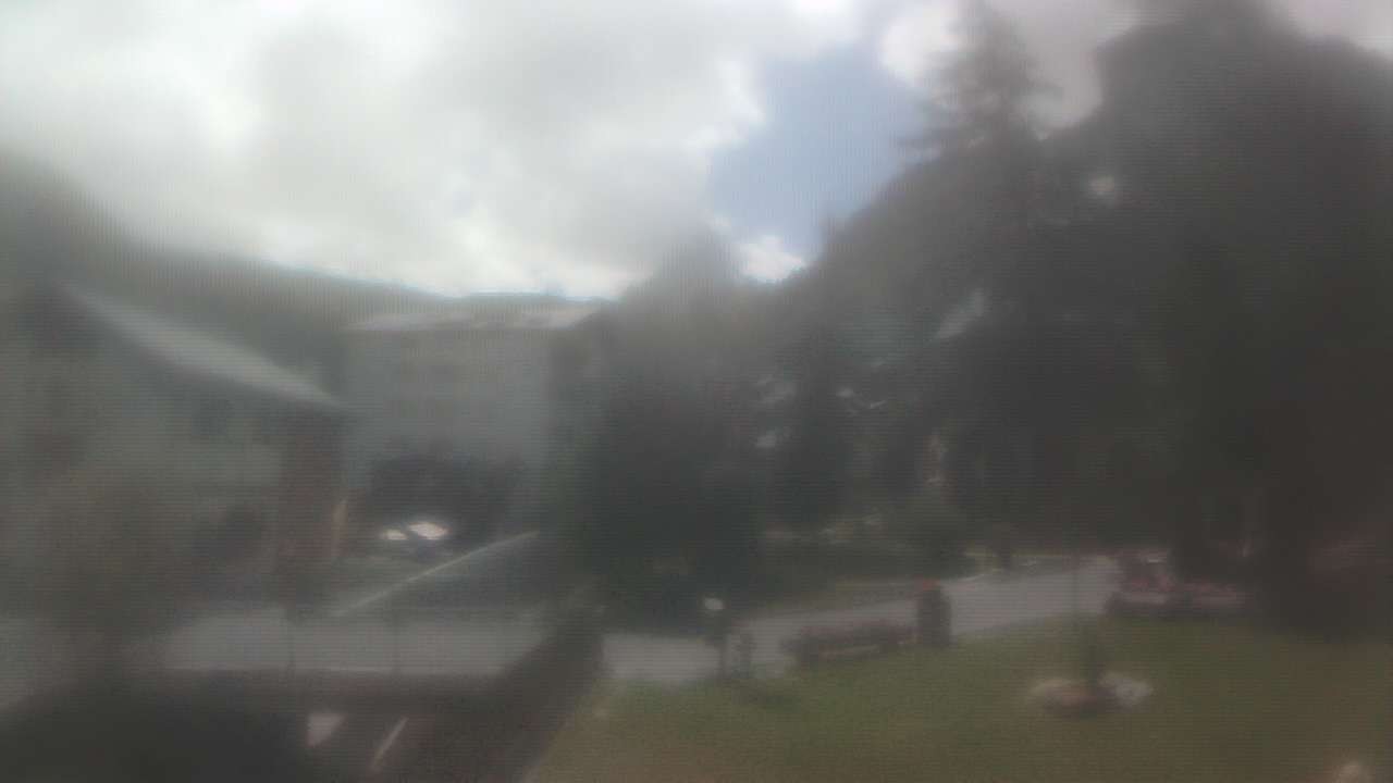 Archiv Foto Webcam Zermatt Kirche