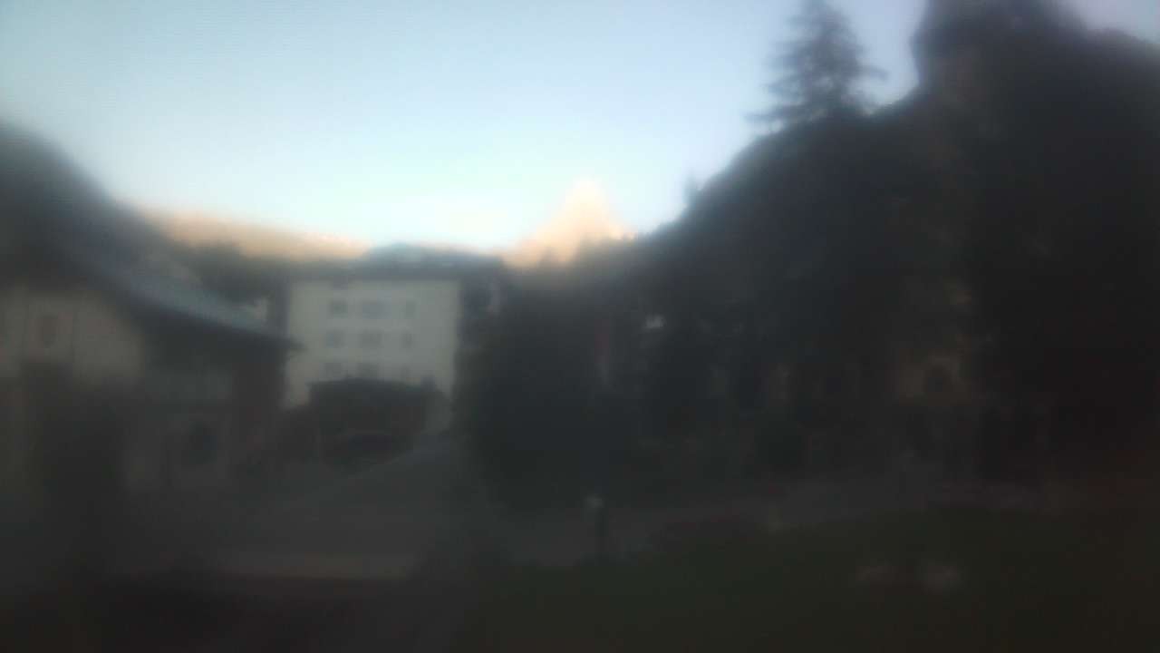 Archived image Webcam Zermatt Church