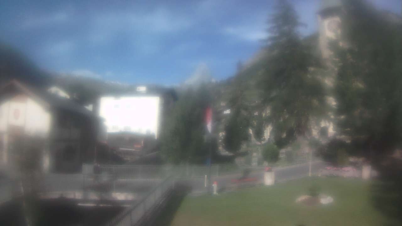 Archived image Webcam Zermatt Church