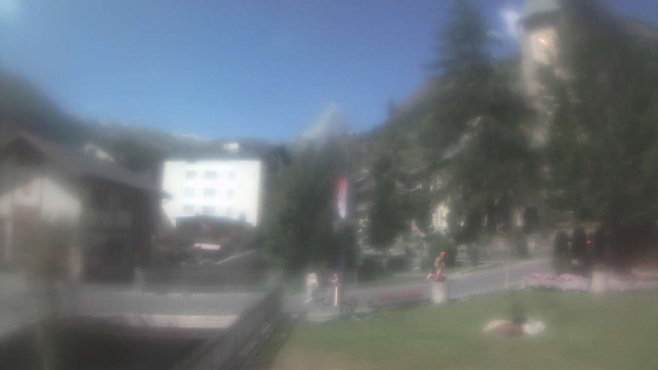 Archived image Webcam Zermatt Church