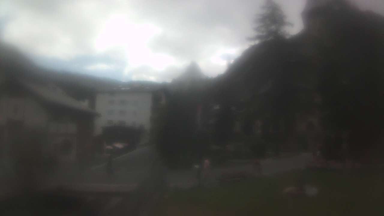 Archiv Foto Webcam Zermatt Kirche