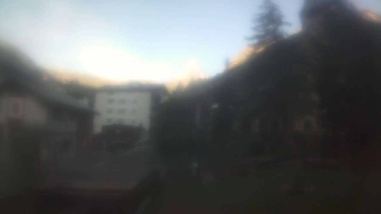 Archiv Foto Webcam Zermatt Kirche