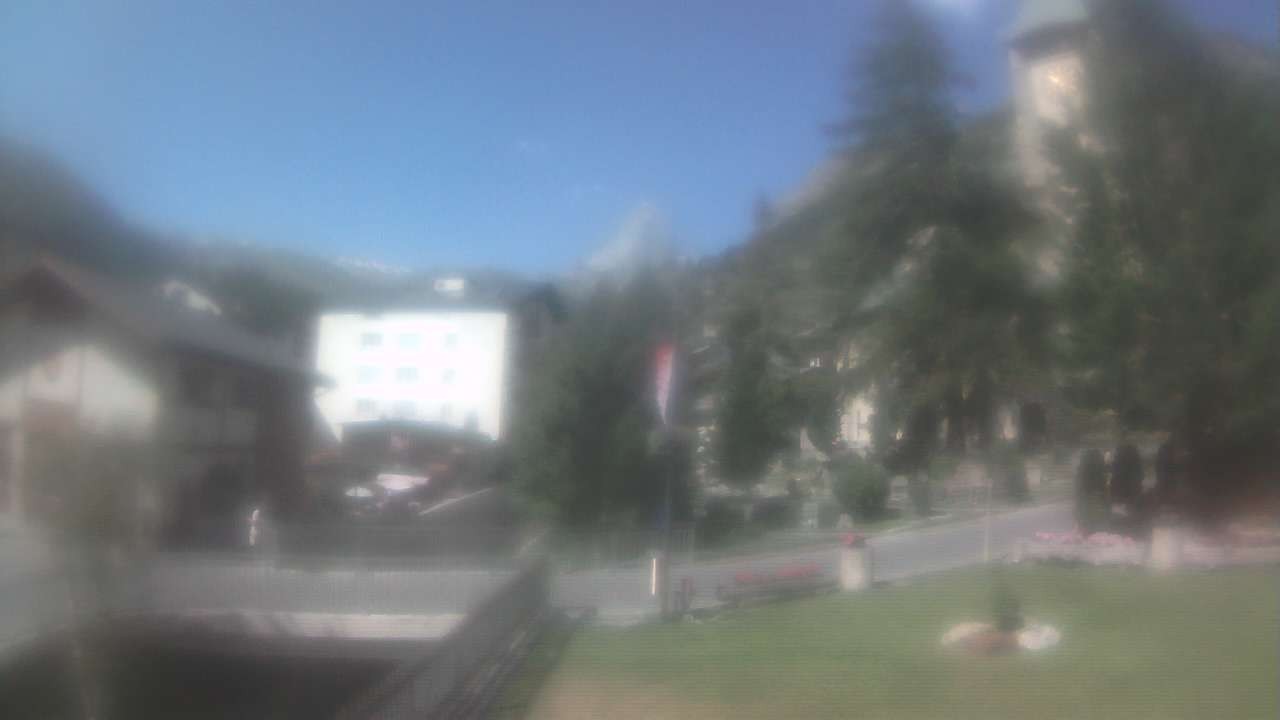 Archiv Foto Webcam Zermatt Kirche