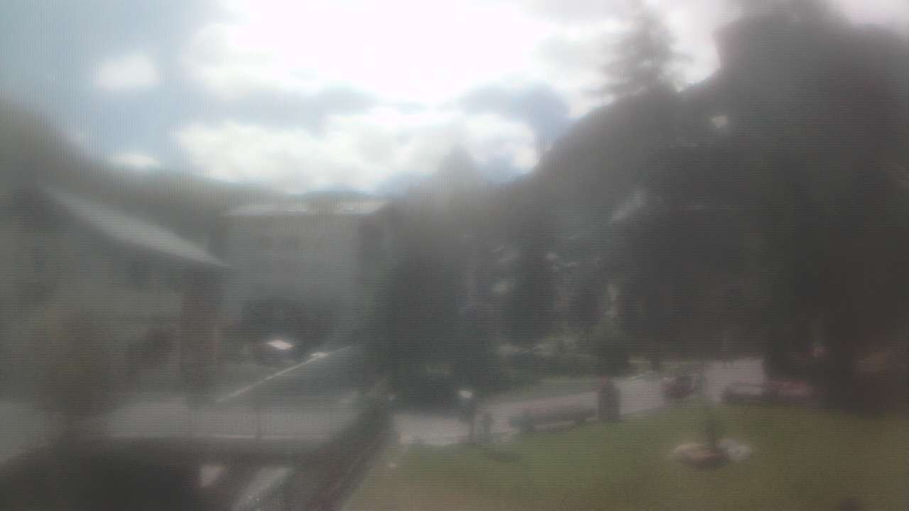 Archiv Foto Webcam Zermatt Kirche