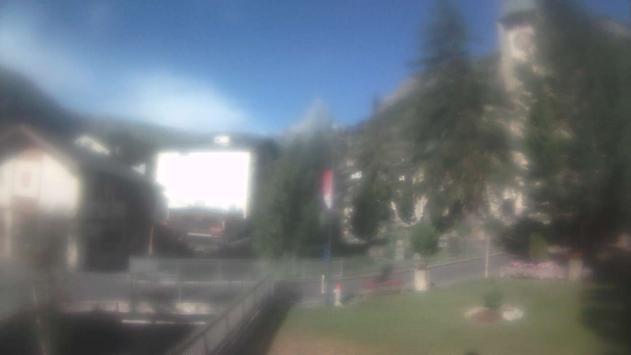 Archiv Foto Webcam Zermatt Kirche