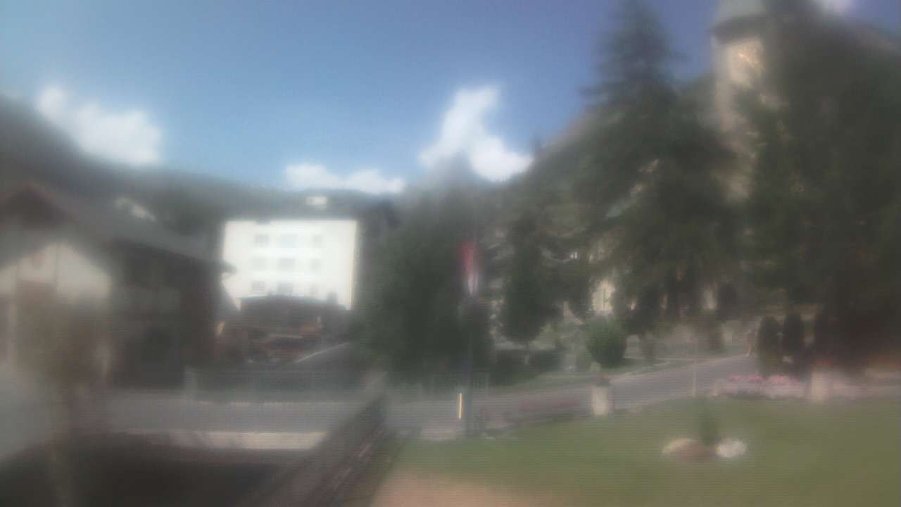Archived image Webcam Zermatt Church