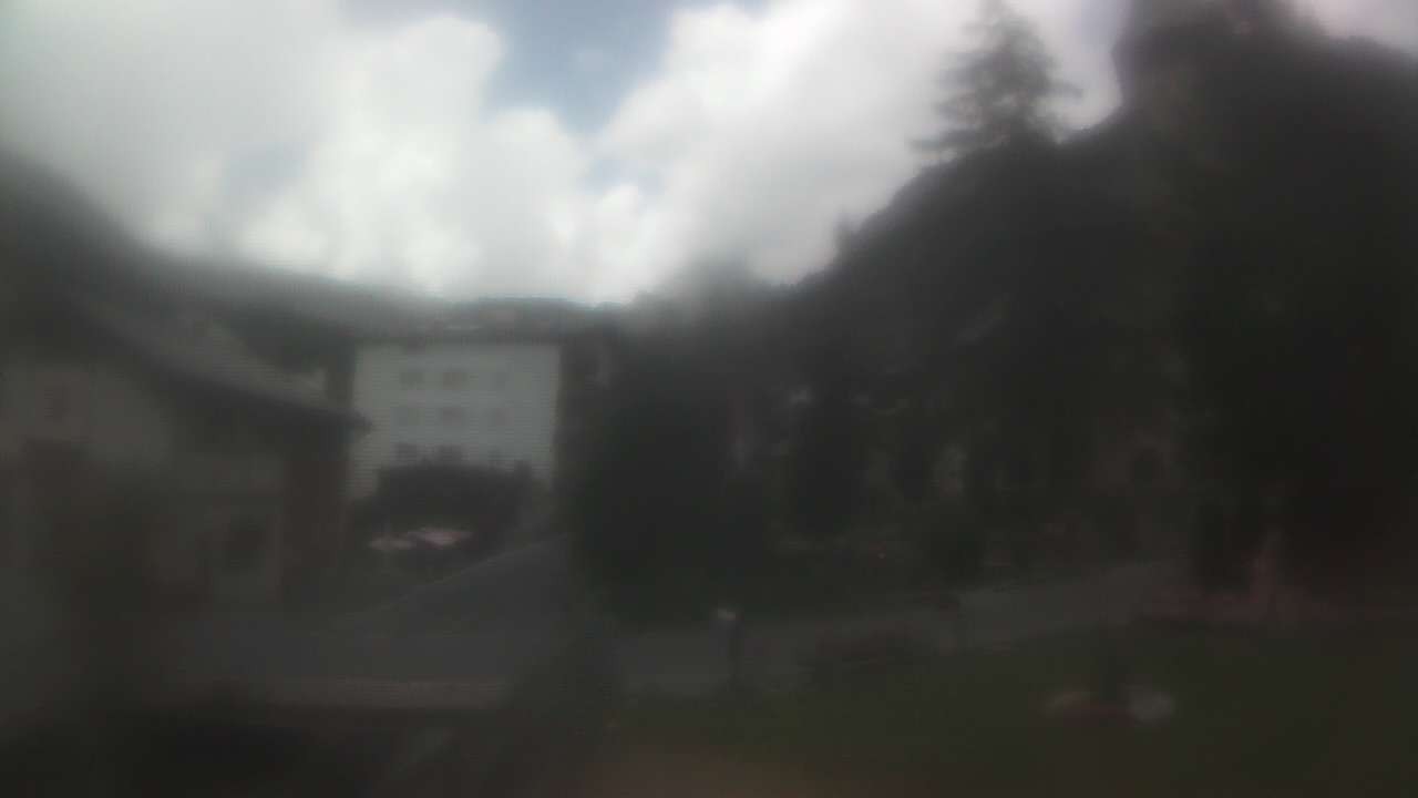 Archived image Webcam Zermatt Church