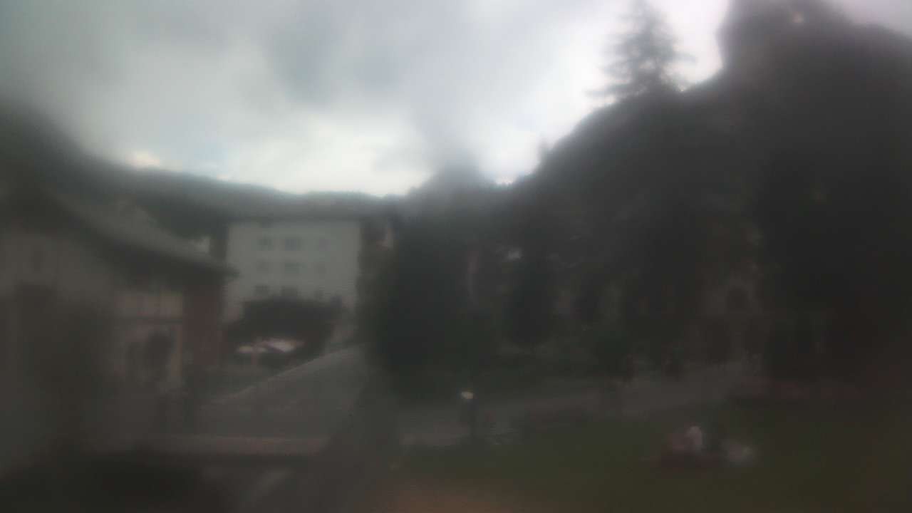 Archived image Webcam Zermatt Church