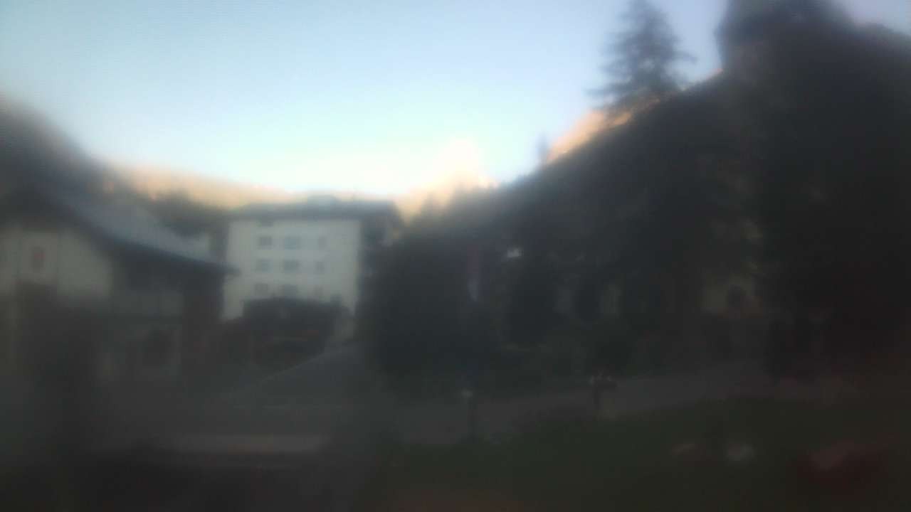 Archiv Foto Webcam Zermatt Kirche