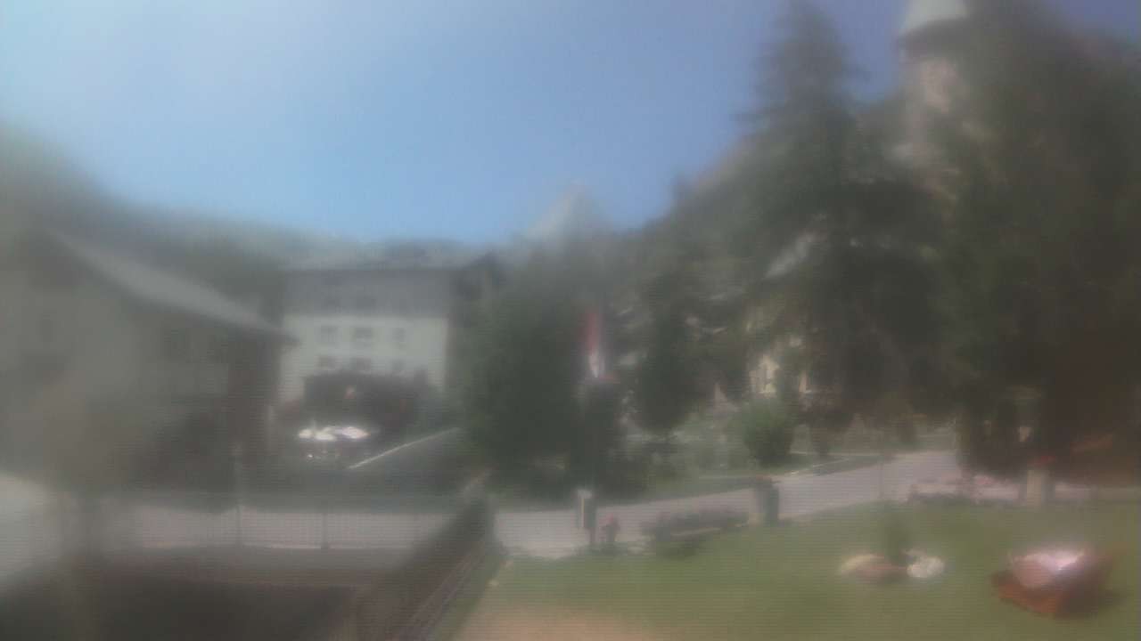 Archiv Foto Webcam Zermatt Kirche