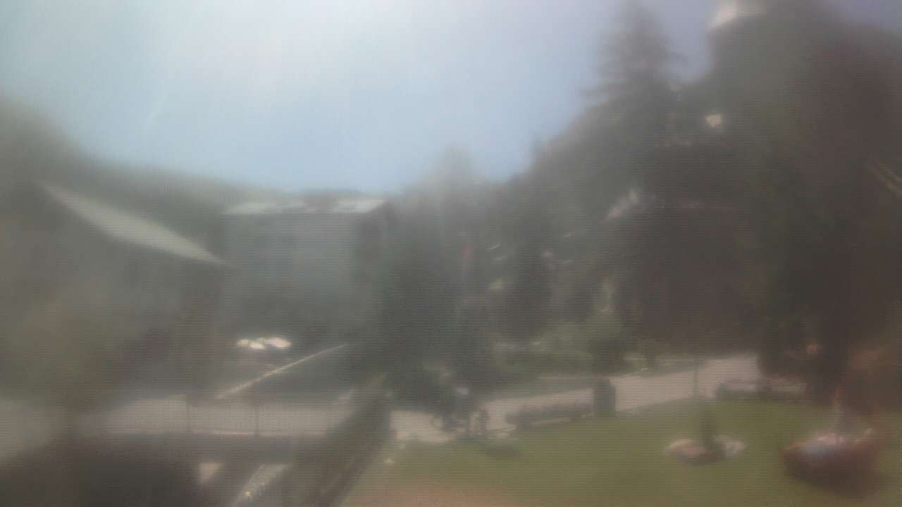 Archiv Foto Webcam Zermatt Kirche