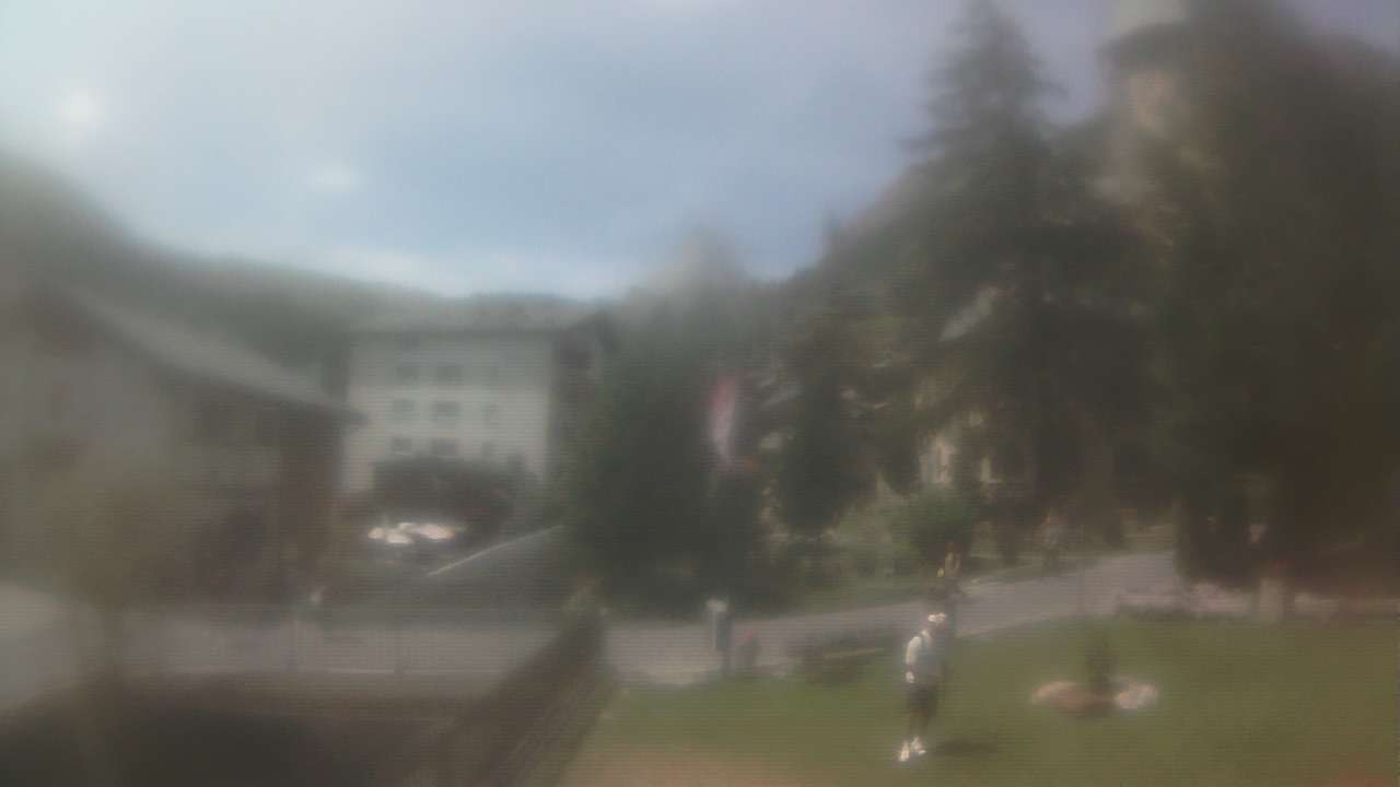 Archiv Foto Webcam Zermatt Kirche
