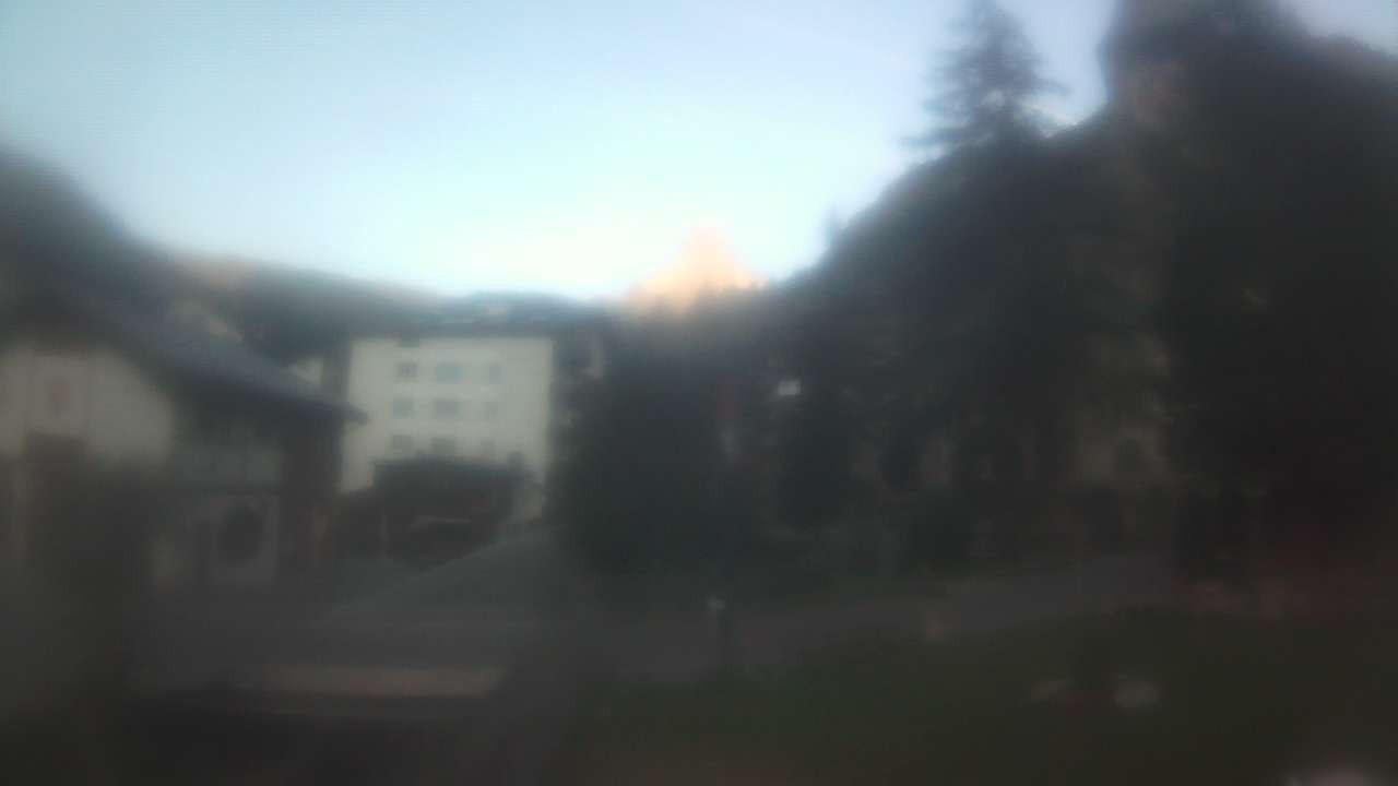 Archived image Webcam Zermatt Church