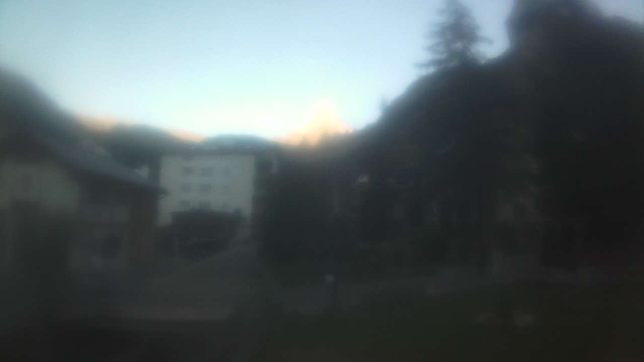 Archived image Webcam Zermatt Church