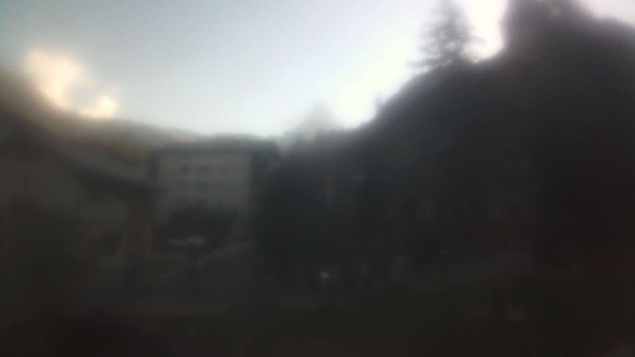 Archived image Webcam Zermatt Church