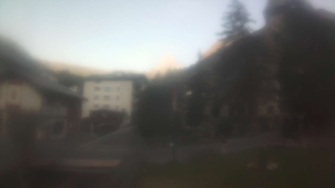 Archiv Foto Webcam Zermatt Kirche