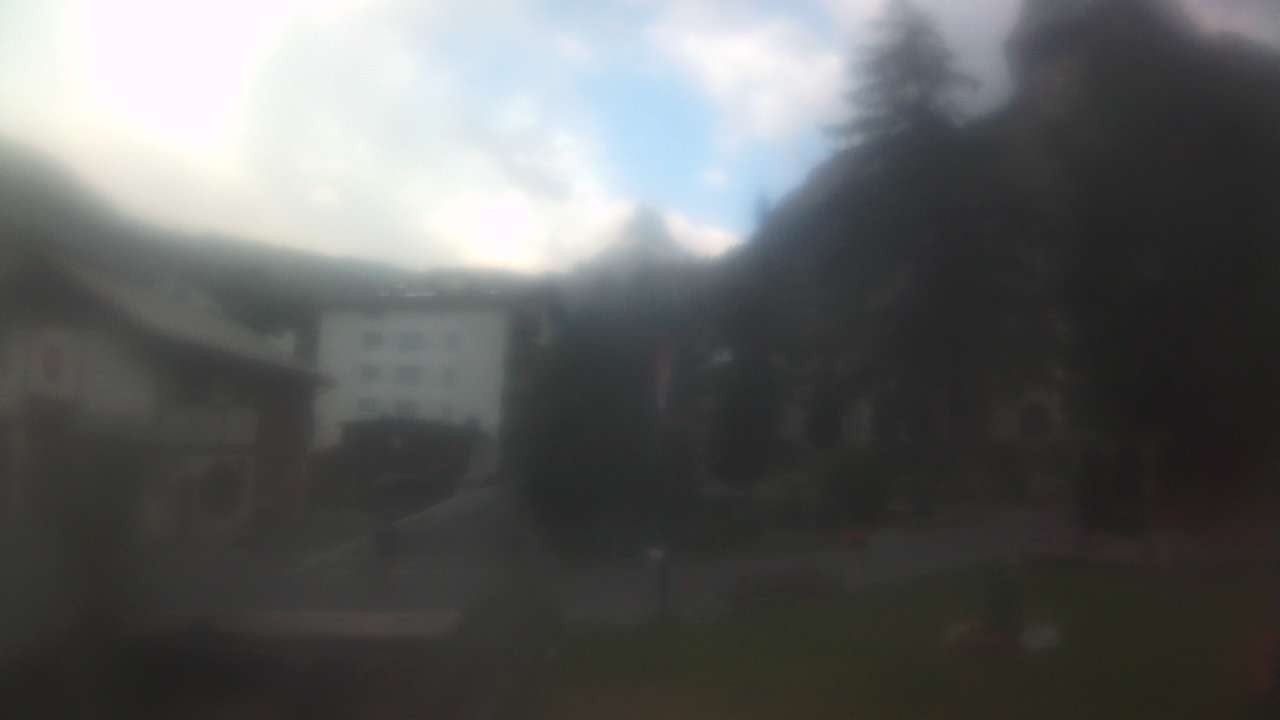 Archiv Foto Webcam Zermatt Kirche