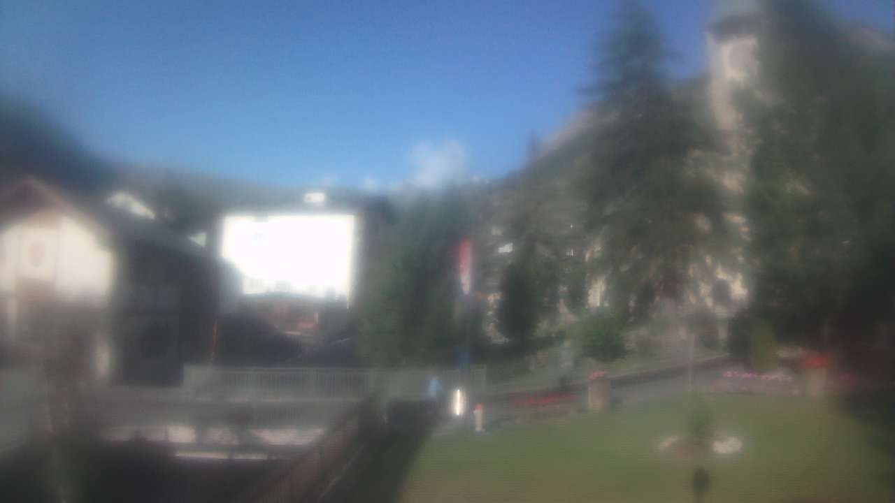 Archiv Foto Webcam Zermatt Kirche
