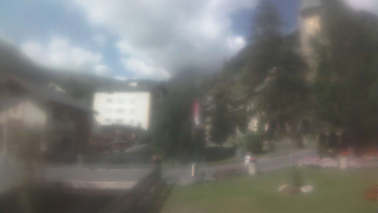 Archived image Webcam Zermatt Church