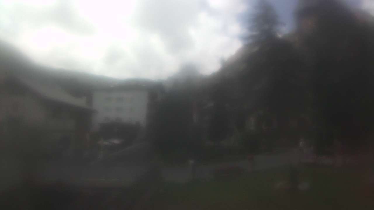 Archived image Webcam Zermatt Church