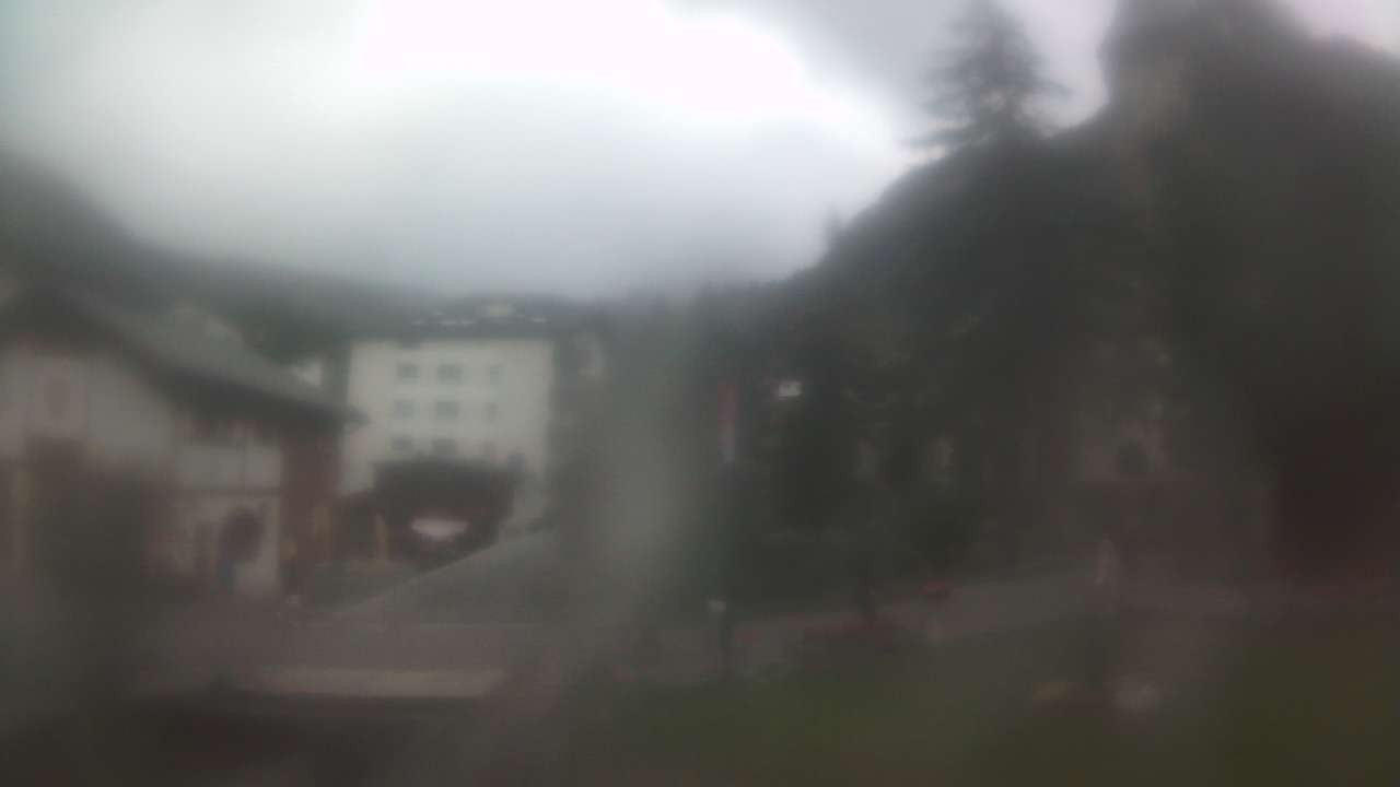 Archiv Foto Webcam Zermatt Kirche
