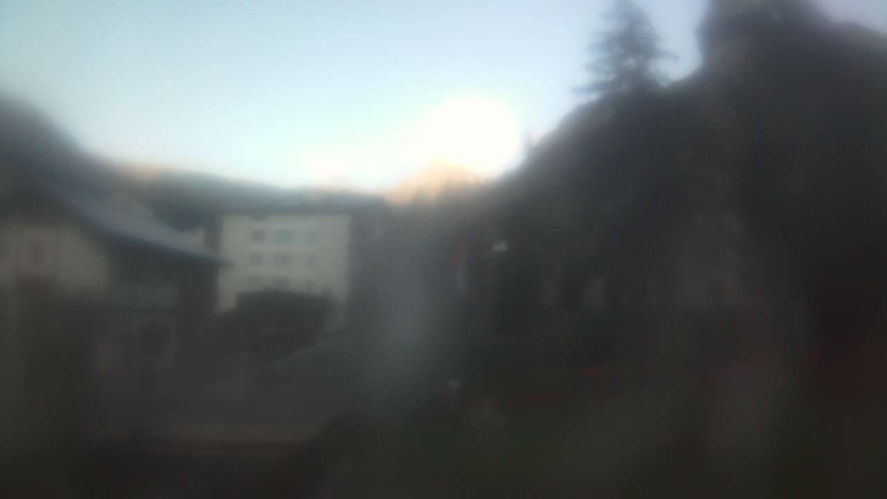 Archived image Webcam Zermatt Church