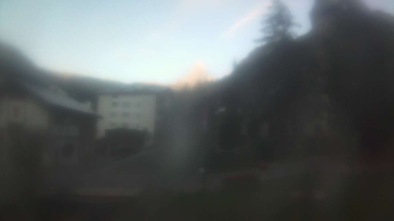Archiv Foto Webcam Zermatt Kirche