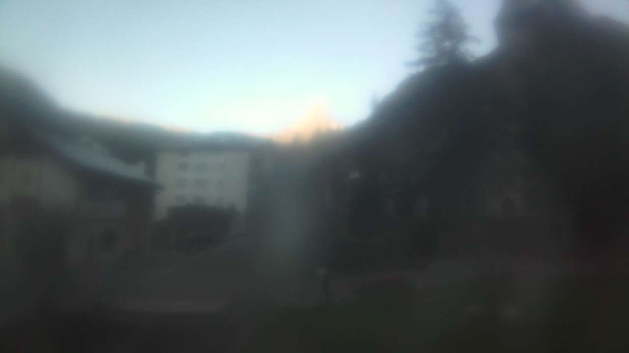 Archiv Foto Webcam Zermatt Kirche