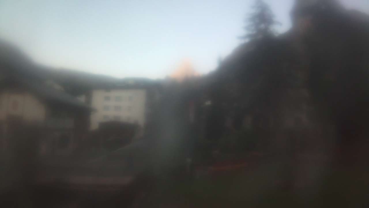 Archived image Webcam Zermatt Church