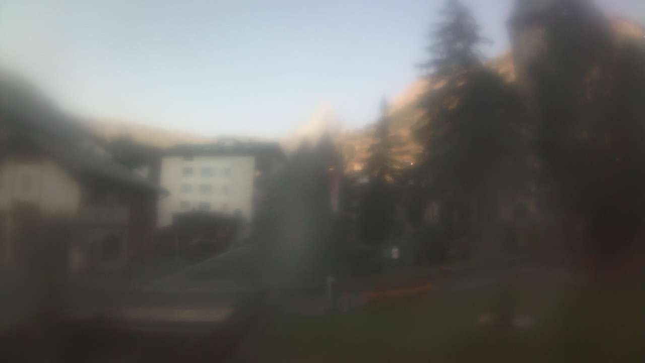 Archiv Foto Webcam Zermatt Kirche