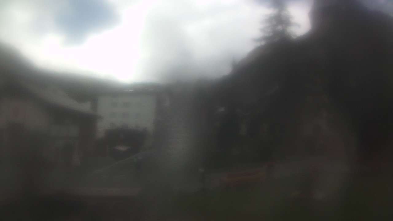 Archiv Foto Webcam Zermatt Kirche