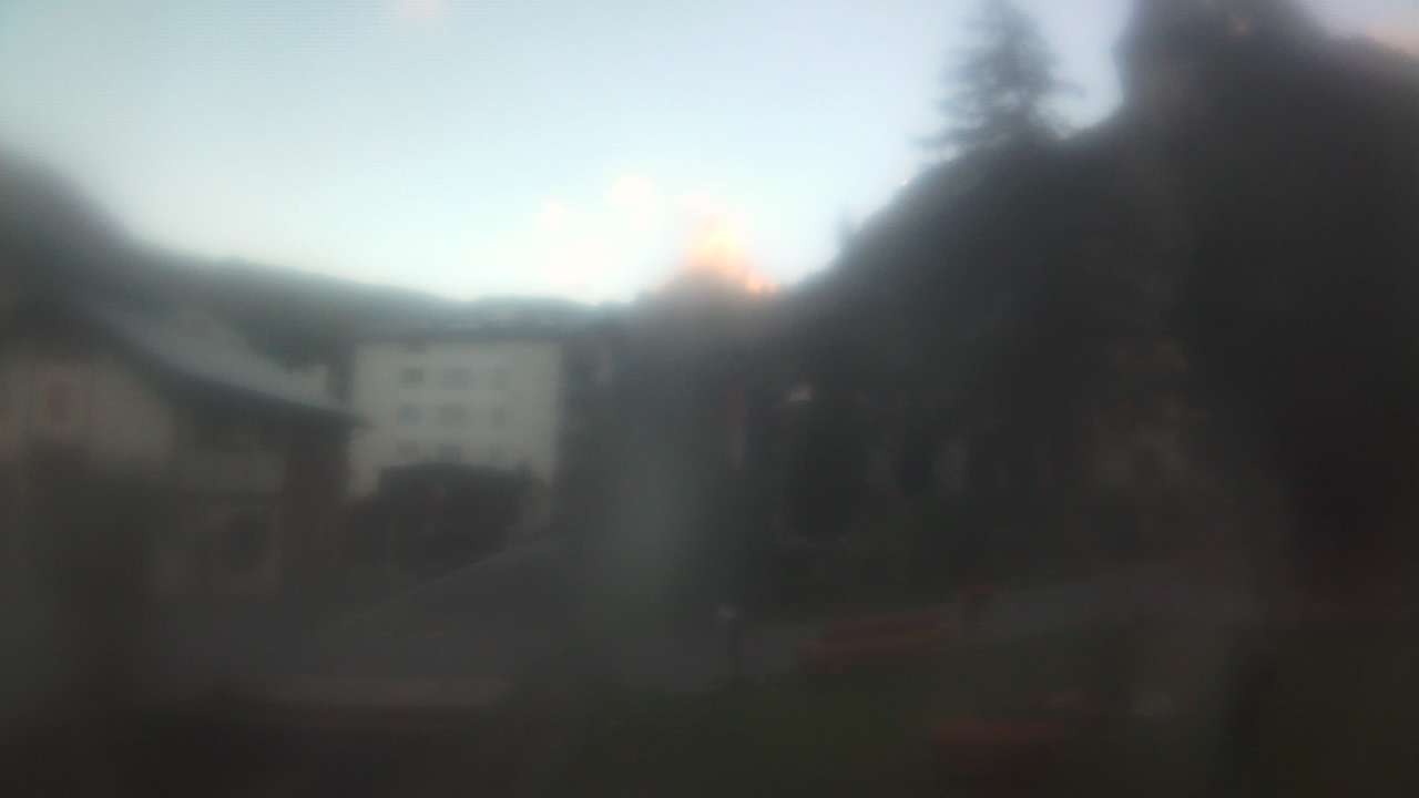Archived image Webcam Zermatt Church