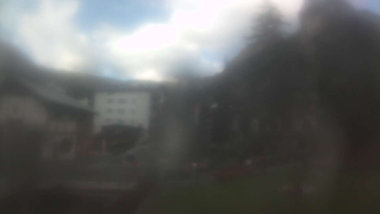 Archiv Foto Webcam Zermatt Kirche