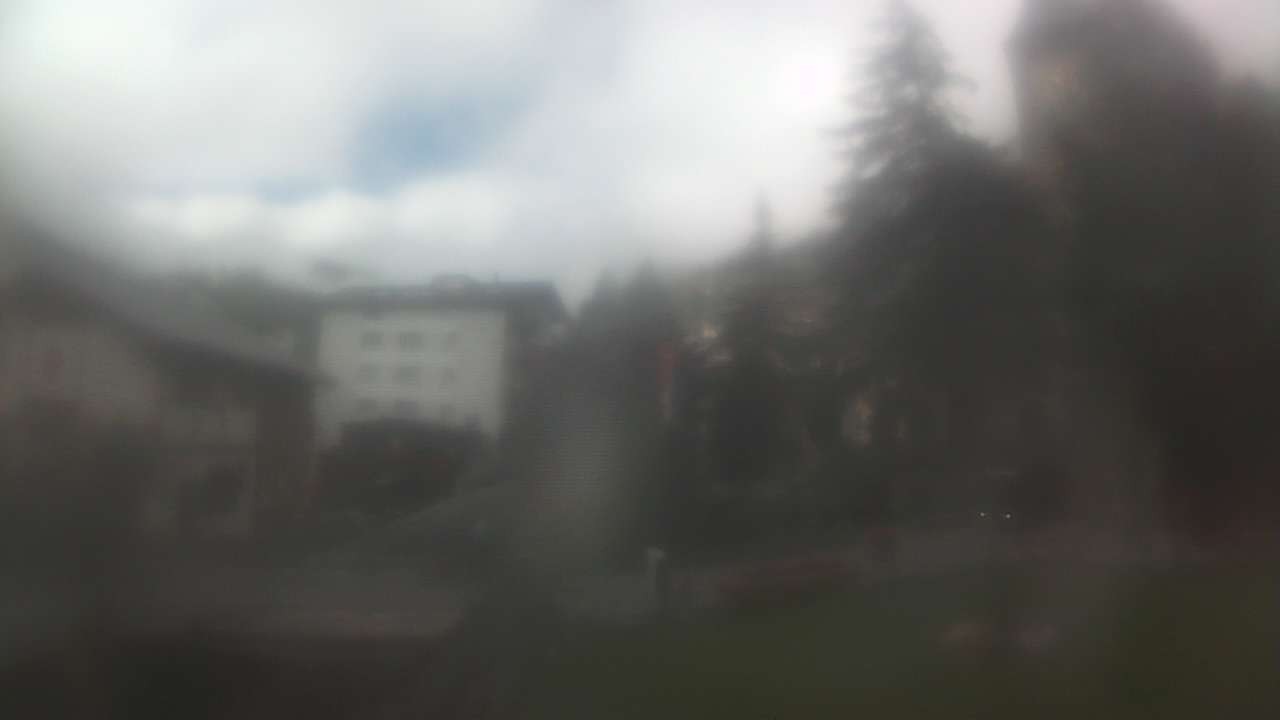 Archiv Foto Webcam Zermatt Kirche