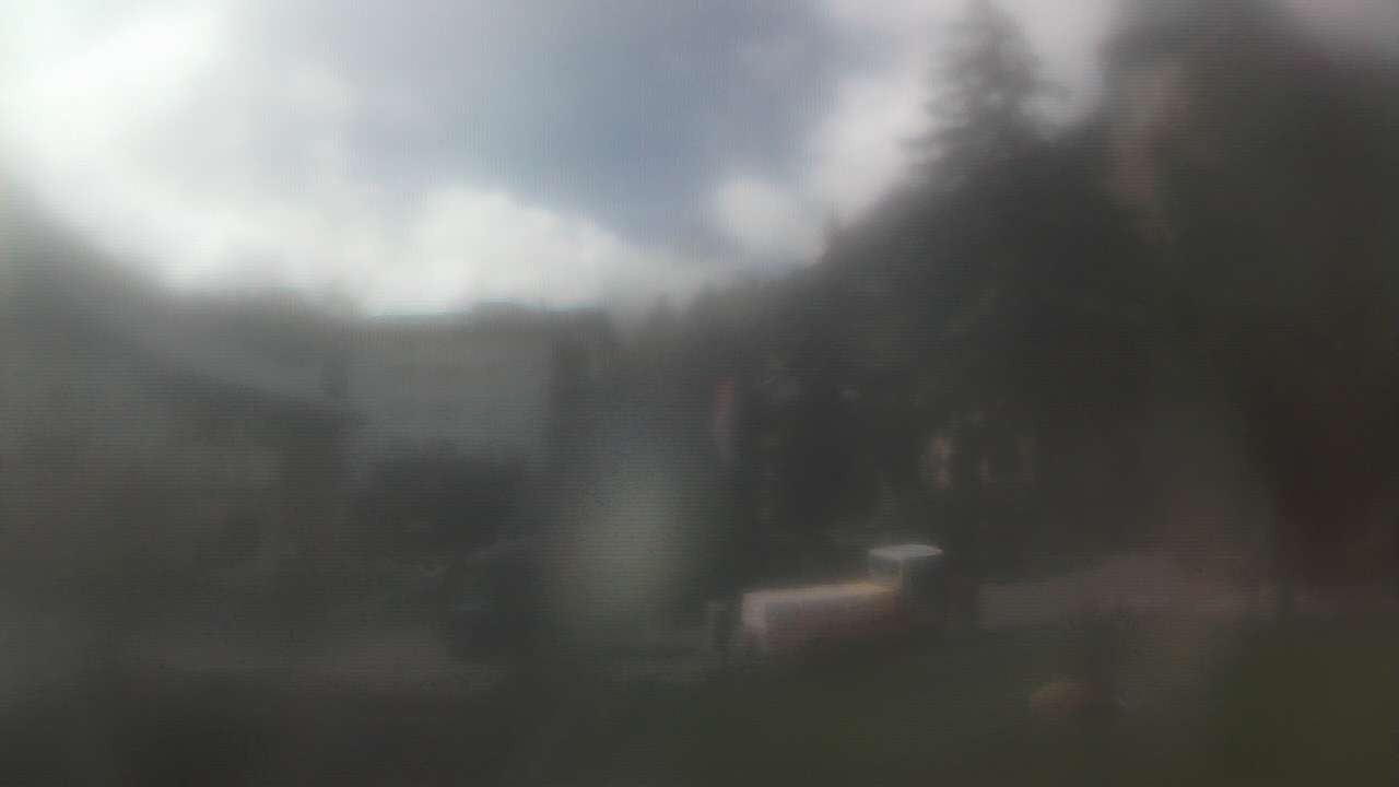 Archiv Foto Webcam Zermatt Kirche