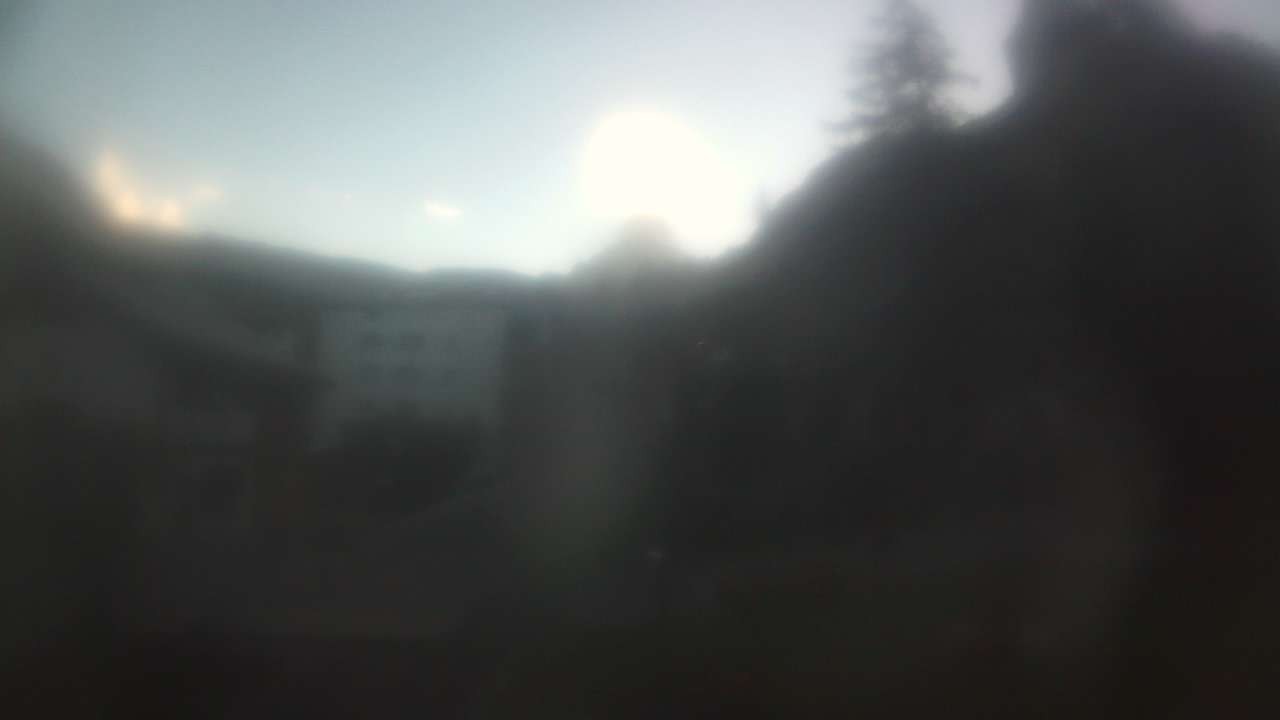 Archived image Webcam Zermatt Church