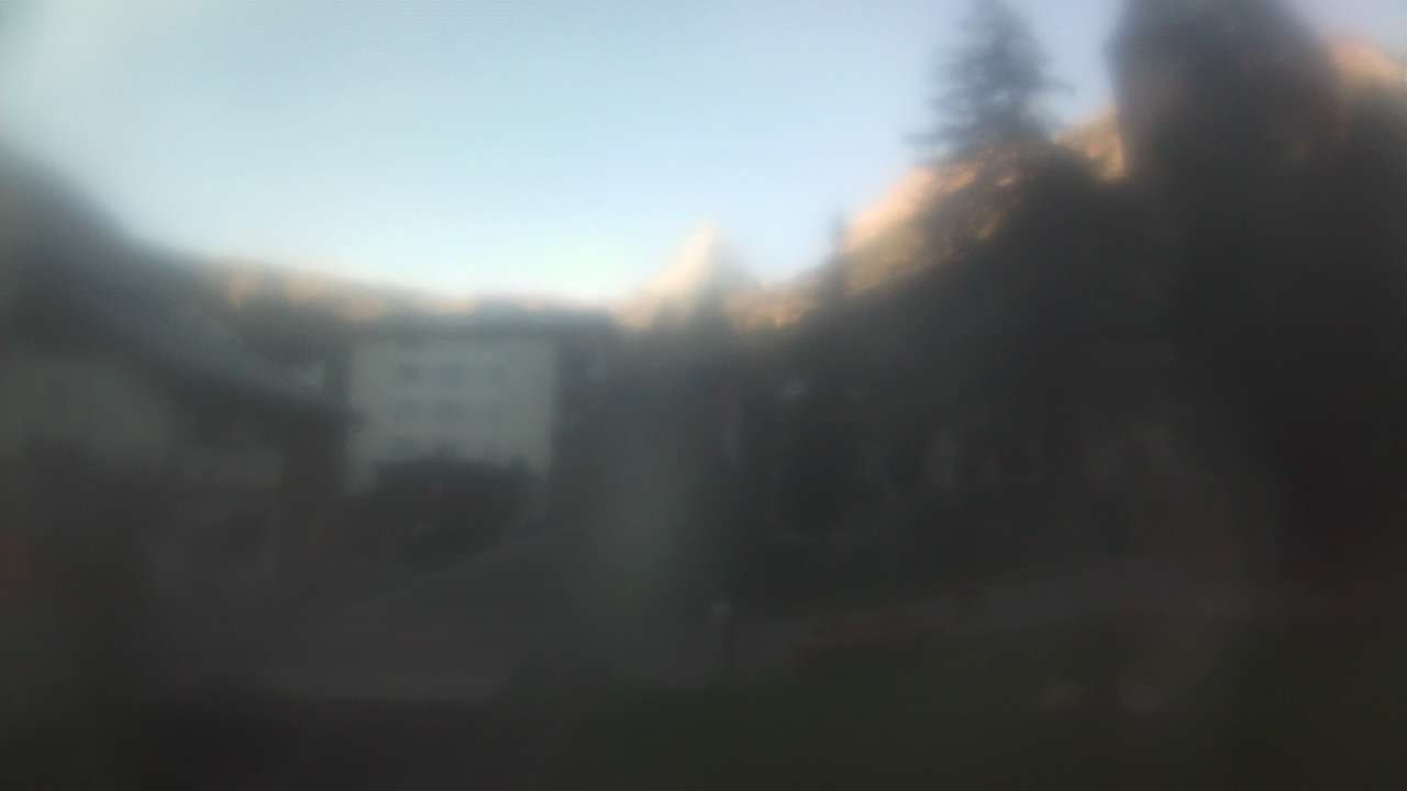 Archiv Foto Webcam Zermatt Kirche