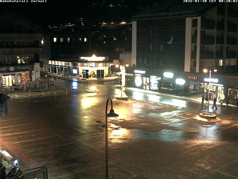 Archived image Webcam Zermatt Railway station