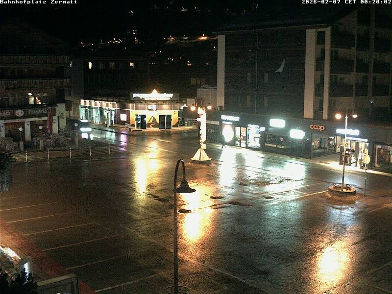 Archived image Webcam Zermatt Railway station
